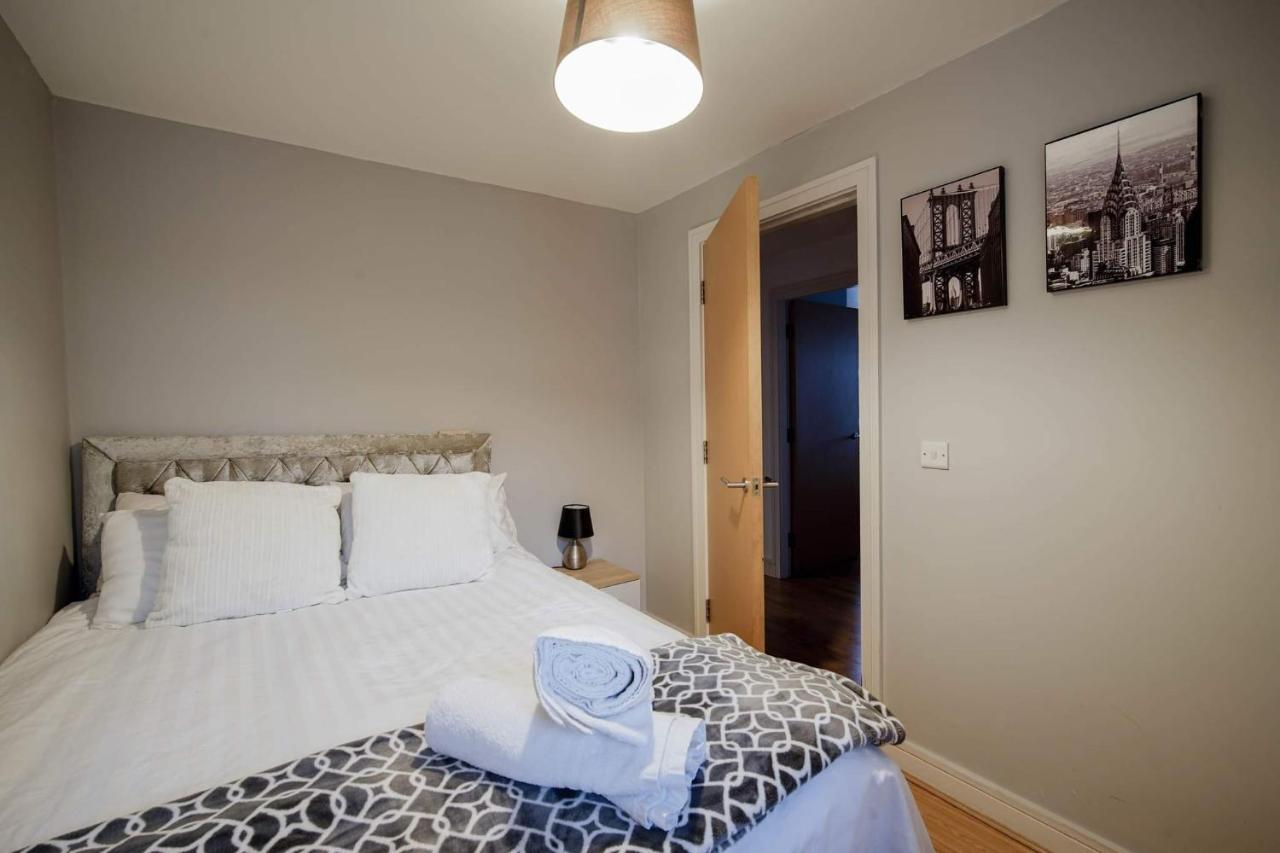 Modern Central Penthouse - 1 Secureparking ลิเวอร์พูล ภายนอก รูปภาพ