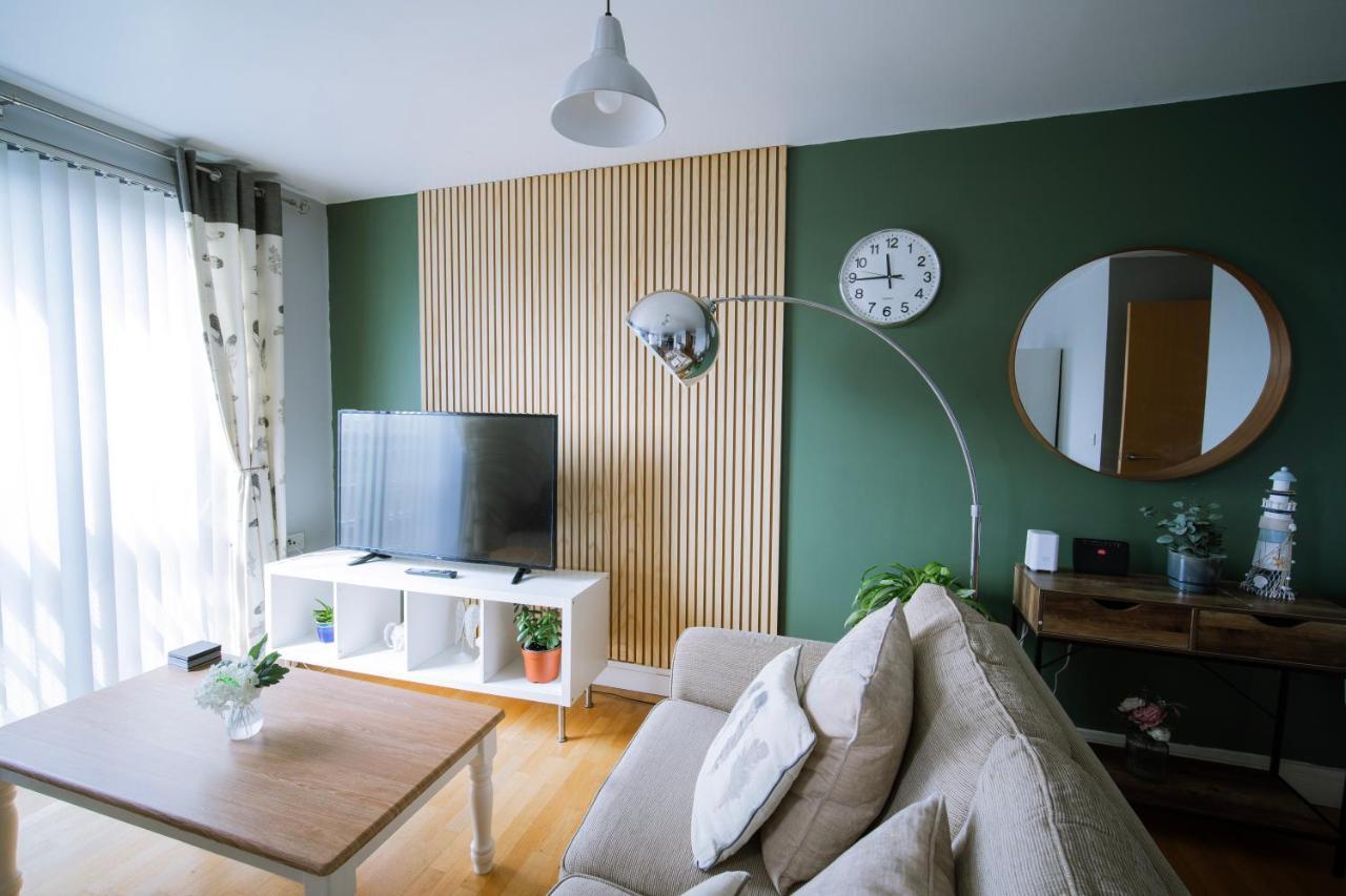 Modern Central Penthouse - 1 Secureparking ลิเวอร์พูล ภายนอก รูปภาพ